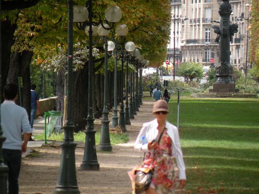  alignement de lampadaires